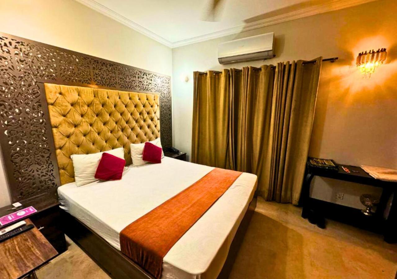 Doves Inn Hotel Kalma Chowk Лахор Экстерьер фото