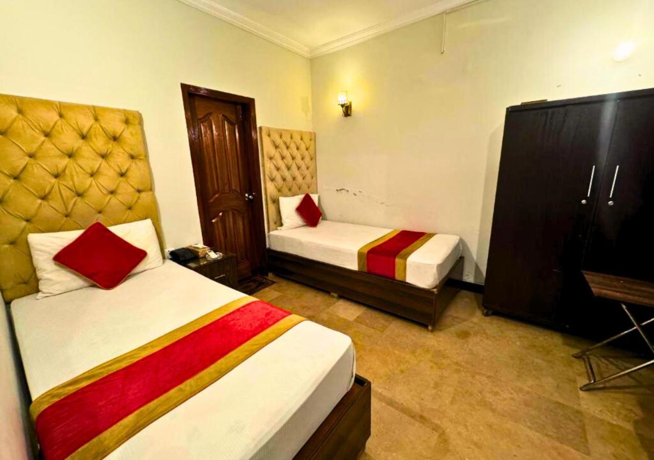 Doves Inn Hotel Kalma Chowk Лахор Экстерьер фото