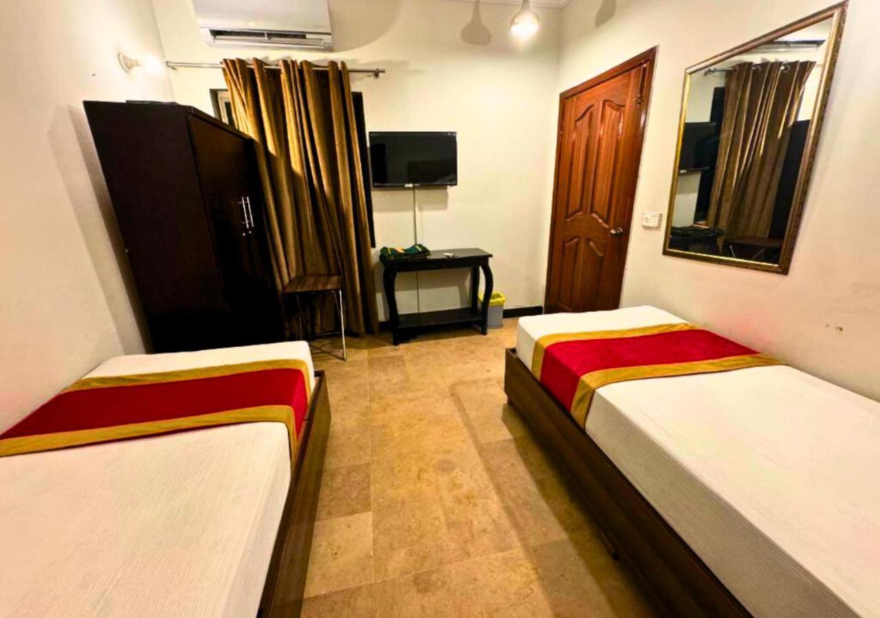Doves Inn Hotel Kalma Chowk Лахор Экстерьер фото